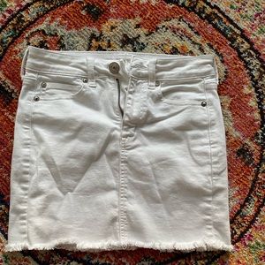 American eagle white jean skirt. (High waisted)